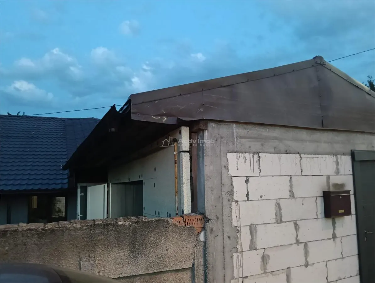 Casa cu 4 camere de vanzare-Teren 300 mp-Soseaua Alexandriei-Intersectie Bulgaru - foto 3