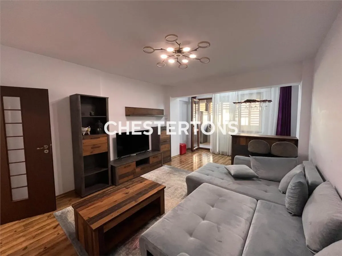 Apartament 3 camere, cu suprafata generoasa, Ghencea- Cartier Latin - foto 2