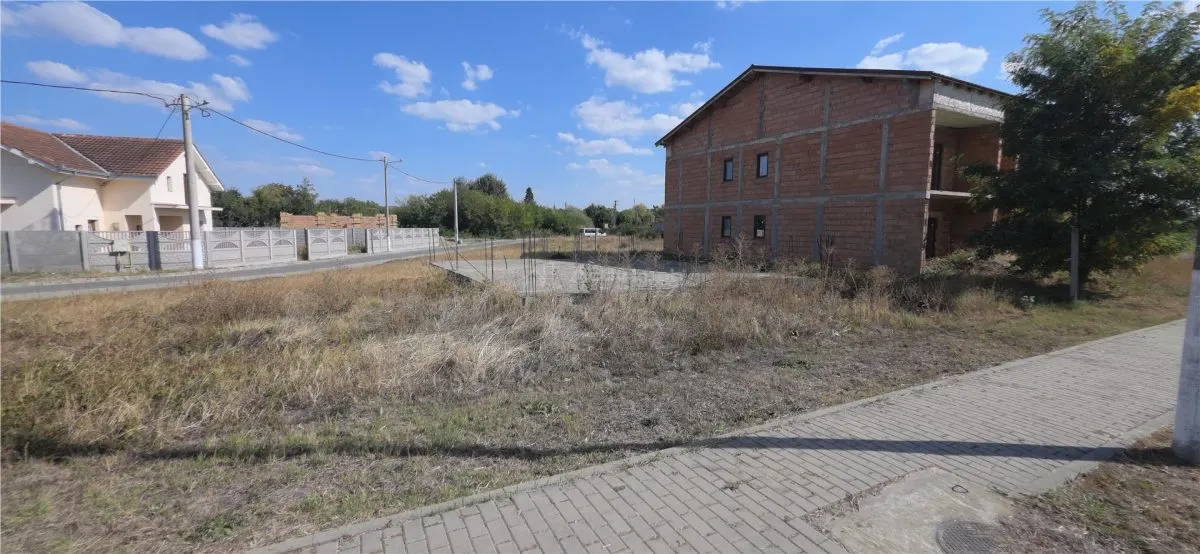 Land for sale 636 sqm in Deta - foto 2