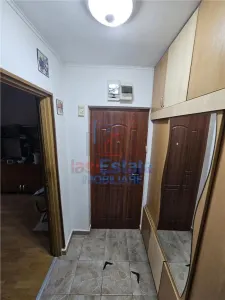 Apartament 3 camere, 54 mp, semidecomandat, etaj 3 - Podu Ros - foto 4