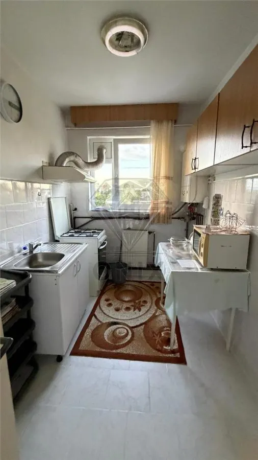 Apartament 2 camere de vanzare, cartier Vest Ploiesti - ONX109 - foto 4