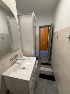 Apartament 2 camere zona Podu Ros - Pasapoarte - foto 7
