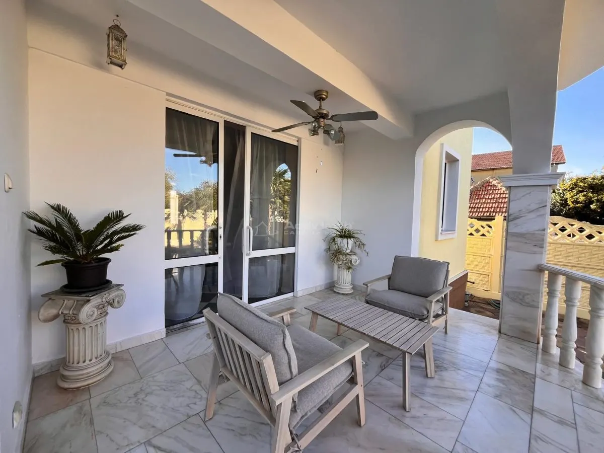 Lugoj, Vila De Lux, 7 Cam., La Cheie, 300 Mp., Utili, 635 Mp., Teren, Priveliste Panoramica, Zona Strand - foto 10