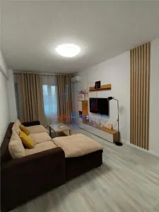 Apartamento 2 Dormitorios Podu Ros - Unirea Towers - Iasi
