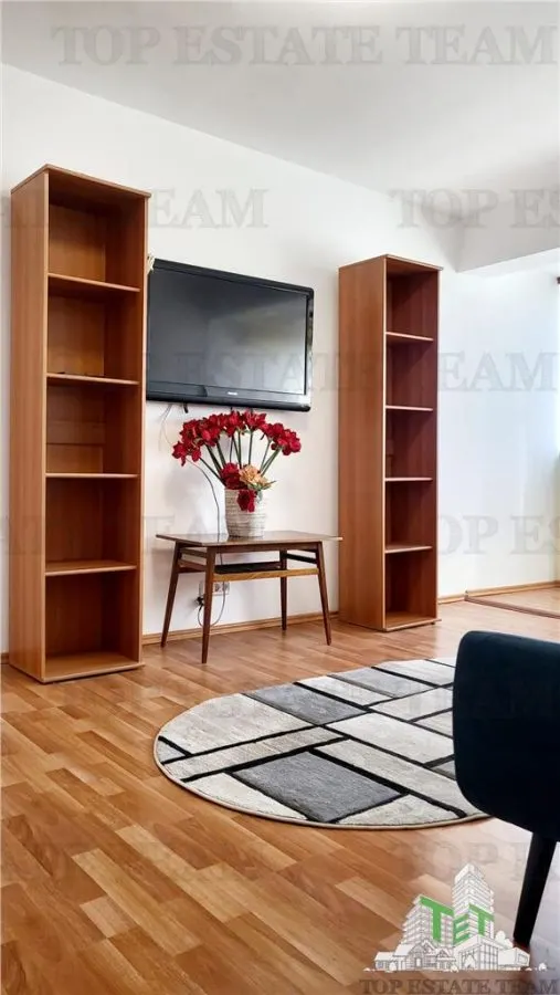 Apartament de inchiriat 2 camere , pet friendly, nou renovat, intre Romana si Universitate - foto 4