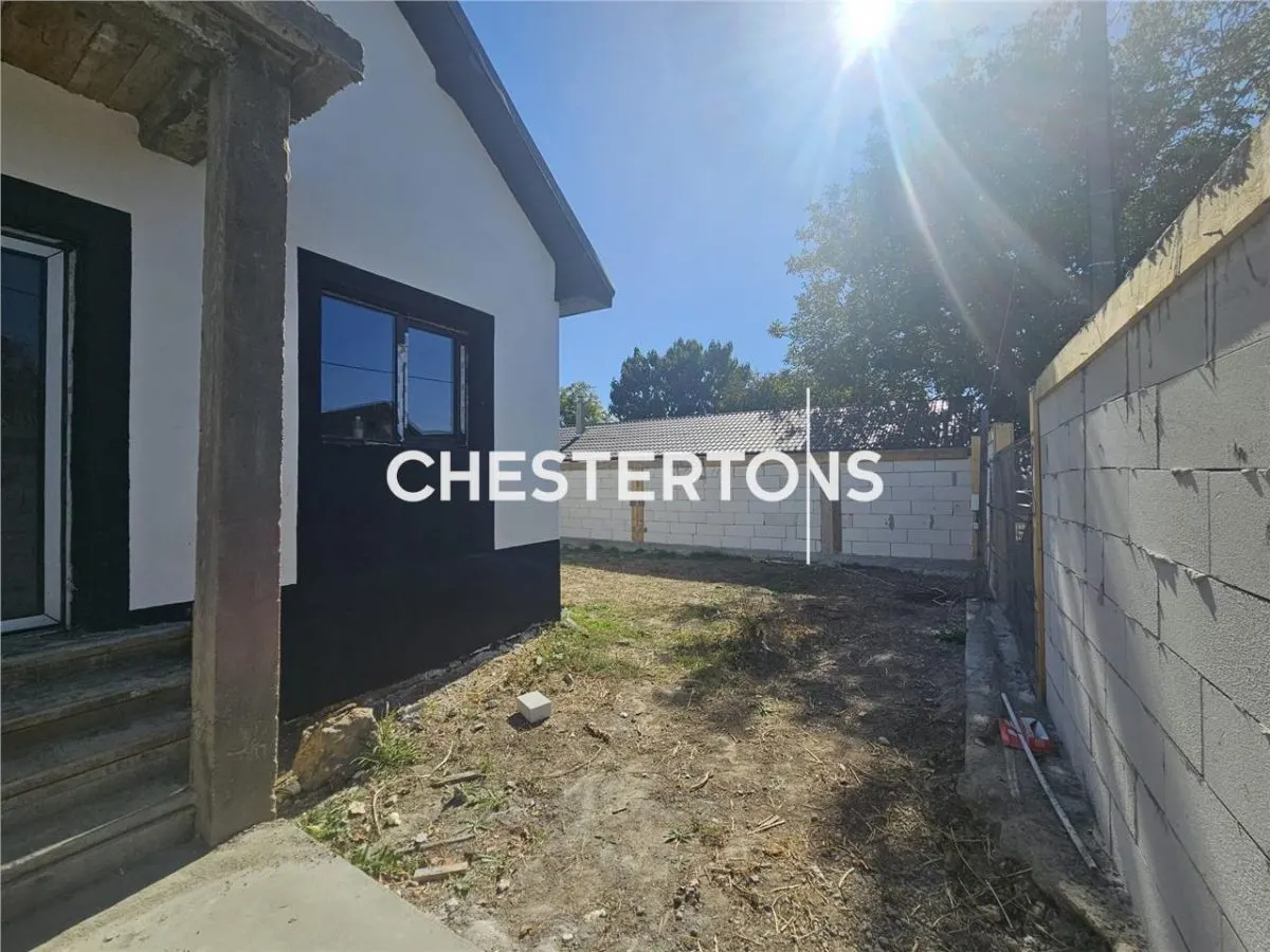Casa P+M cu teren 270 mp - Ansamblu nou de 5 case, zona linistita Lumina, Constanta - foto 2