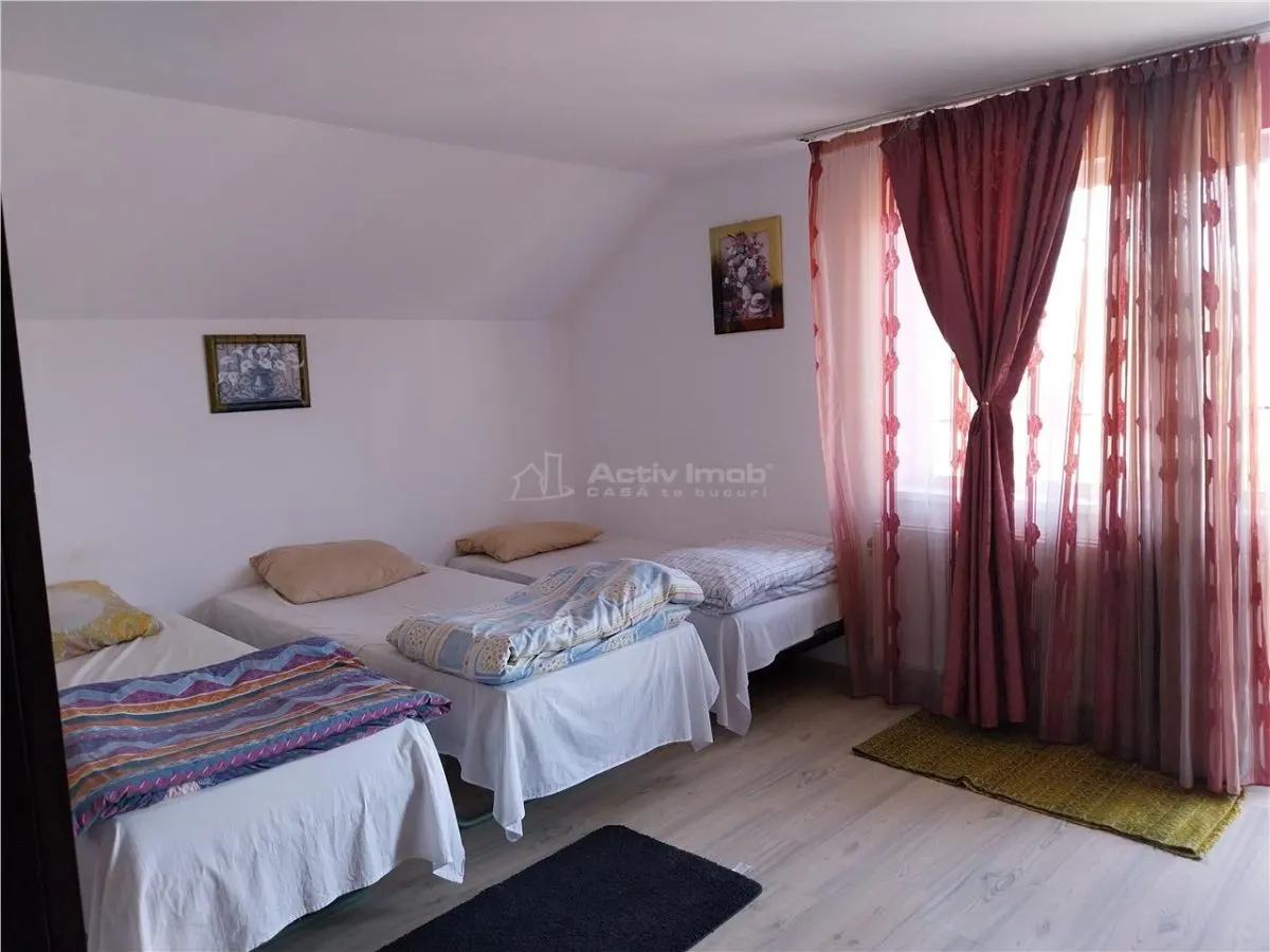 Maison d'Hébergement pour Travailleurs à Vulcan, Brașov - foto 1
