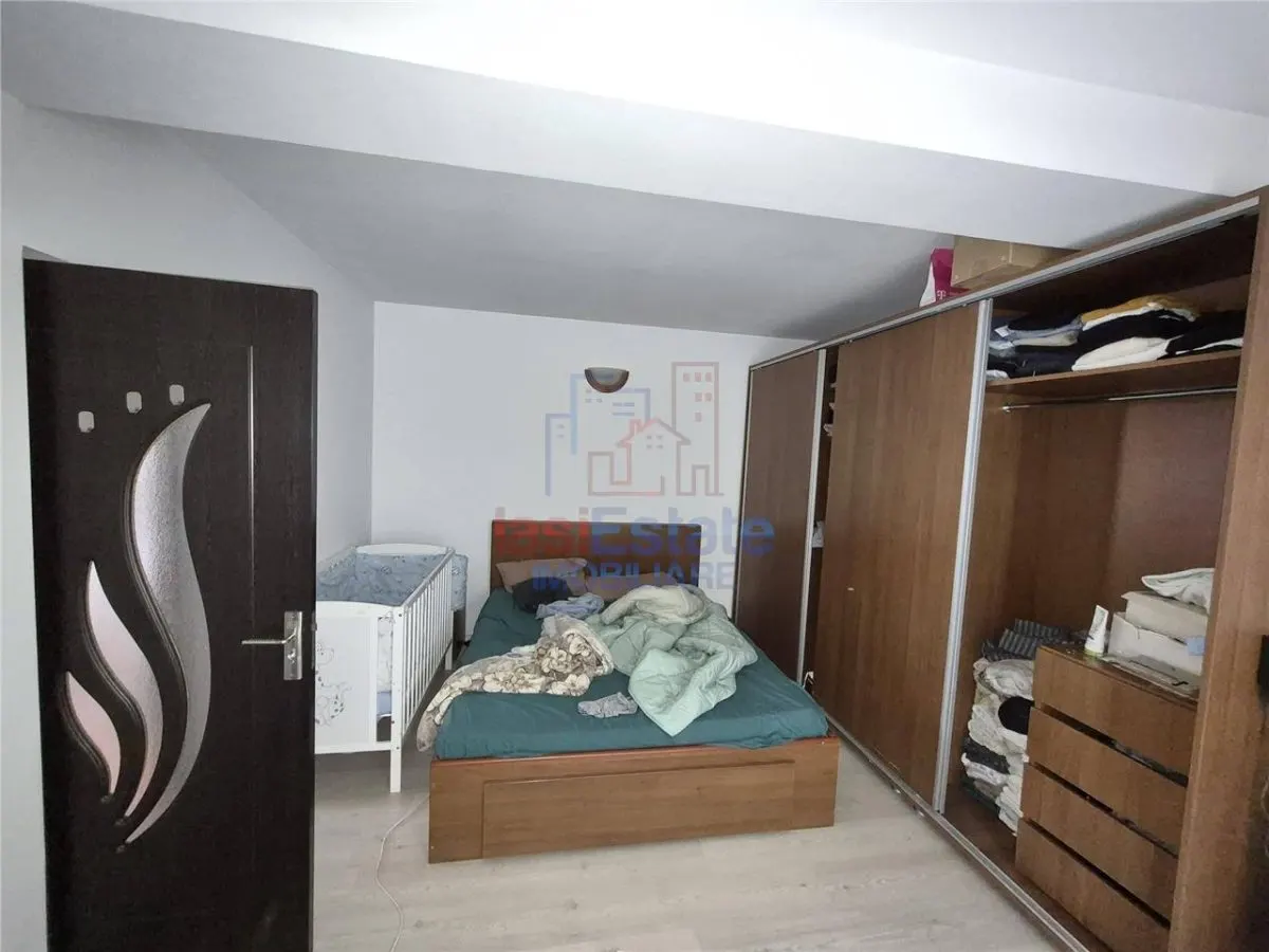 Apartment with 3 bedrooms for sale 70 sqm in Valea Lupului - foto 8