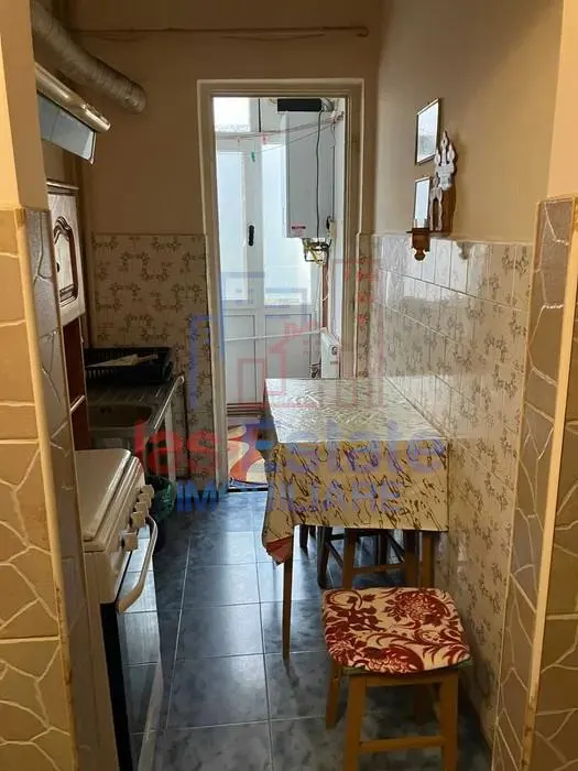 Apartment with 2 bedrooms for sale 35 sqm in Iasi, Podu Ros area - foto 5