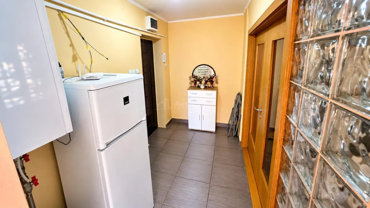 Oravita | Appartement 2 Chambres | Rez-de-Chaussée | Distribution Séparée | 2 Places Parking | Zéro Commission - foto 13