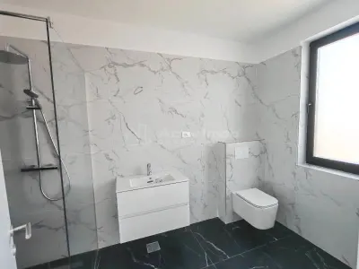 销售 - 现代双联别墅 - Prelungirea Ghencea，Cartierul Latin - €235,000 含增值税 - foto 11