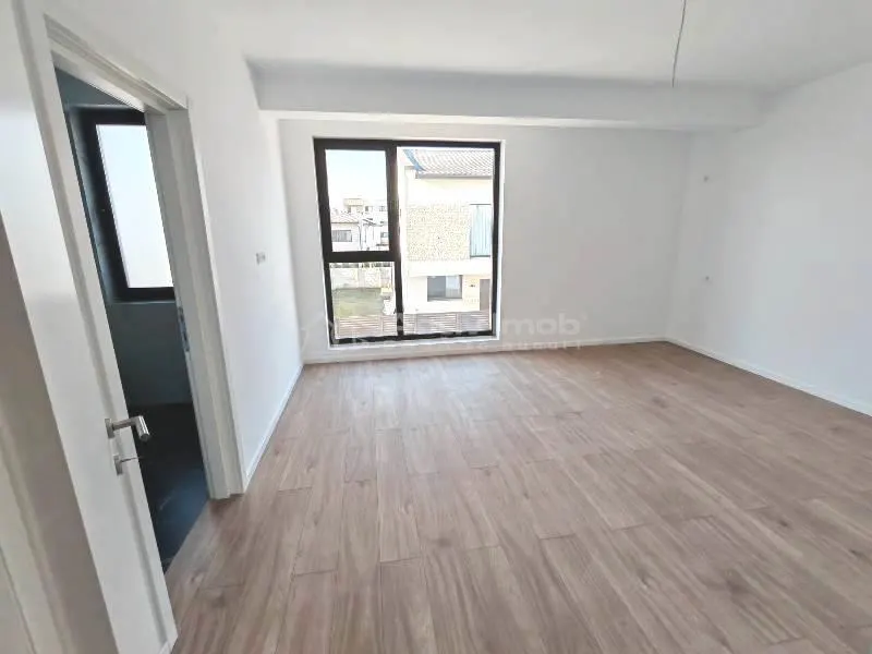 Vanzare - Casa - Vila - Prelungirea Ghencea - Cartierul Latin - 235000E TVA INCLUS - Comision 0 ! - foto 10