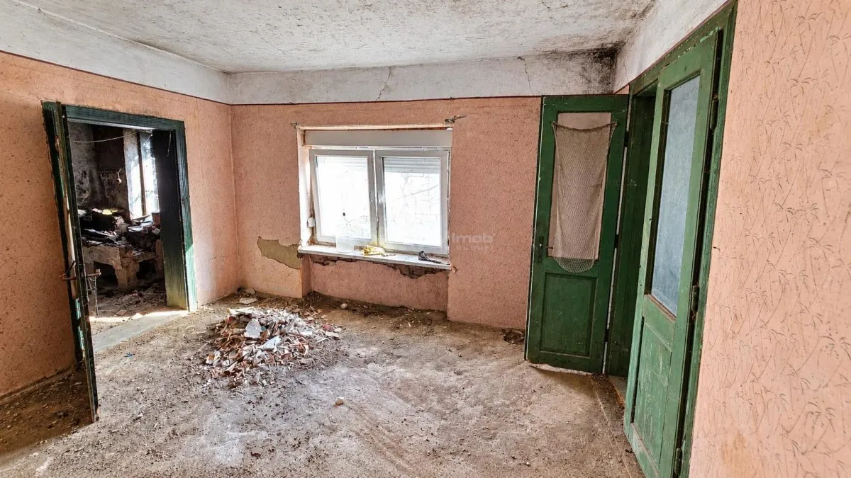 Comoraste | Casa 4 Camere | 634 MP Teren | Pret Negociabil | ZERO COMISION - foto 16