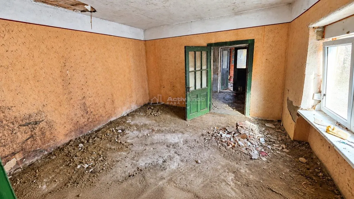 Comoraste | Casa 4 Camere | 634 MP Teren | Pret Negociabil | ZERO COMISION - foto 17