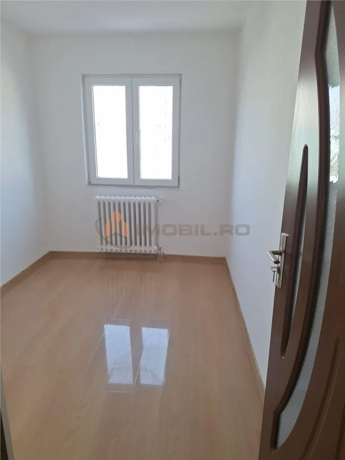 Appartement Trois Pièces, Alexandru cel Bun, Miron Costin - foto 1