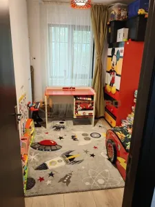 Appartement 3 Pièces, Podu de Piatra, Iaşi – Rez-de-chaussée avec Cour Privée - foto 5