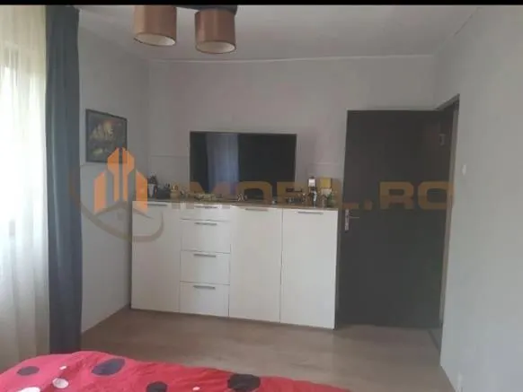 Appartement 3 Pièces, Podu de Piatra, Iaşi – Rez-de-chaussée avec Cour Privée - foto 6