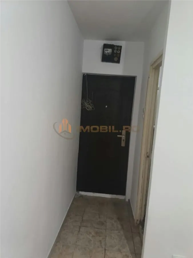 Studio, Ground Floor, Cantemir District – Podu de Piatra - foto 2