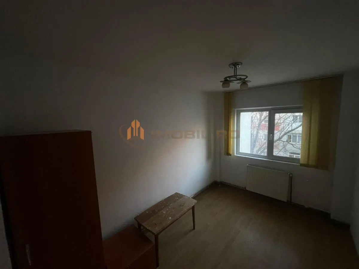 Dacia – Three-Bedroom Apartment with Separated Layout - foto 9
