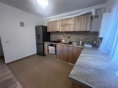 Modern 2-Bedroom Apartment, Raised Ground Floor, Valea Lupului, Moldova Mall - foto 3
