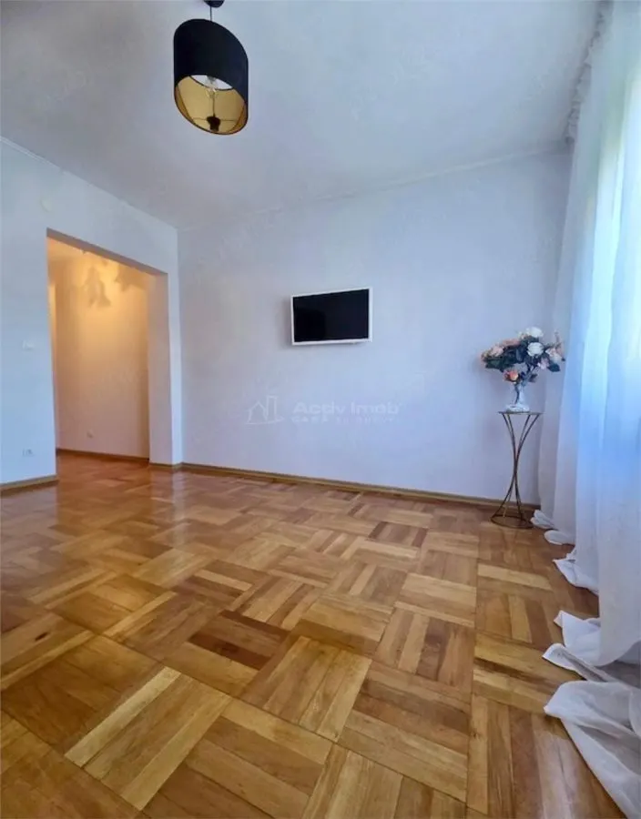 2 cam - zona Vlaicu - foto 2