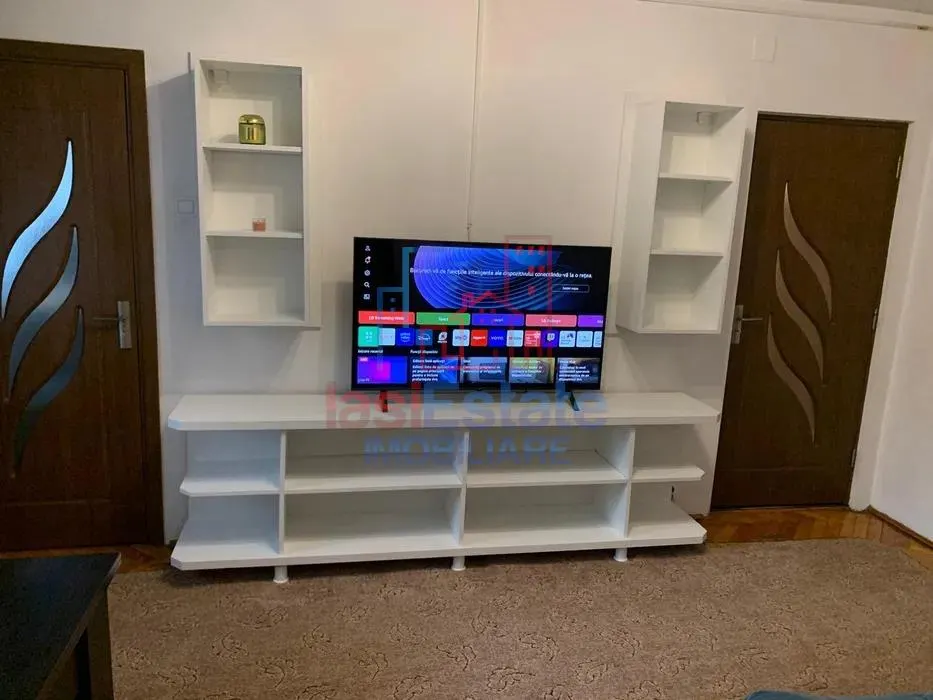 Apartamento de 2 Dormitorios Alexandru cel Bun – Liceul Miron Costin - foto 1
