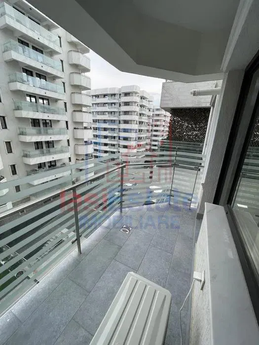 Apartamento Premium de 2 Dormitorios - Complejo Royal Town Copou - foto 8