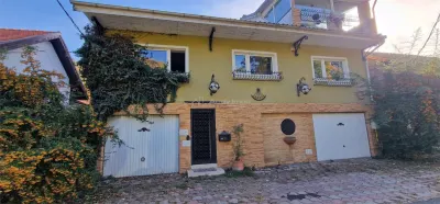 House / villa for sale 480 sqm in Bocsa - foto 25