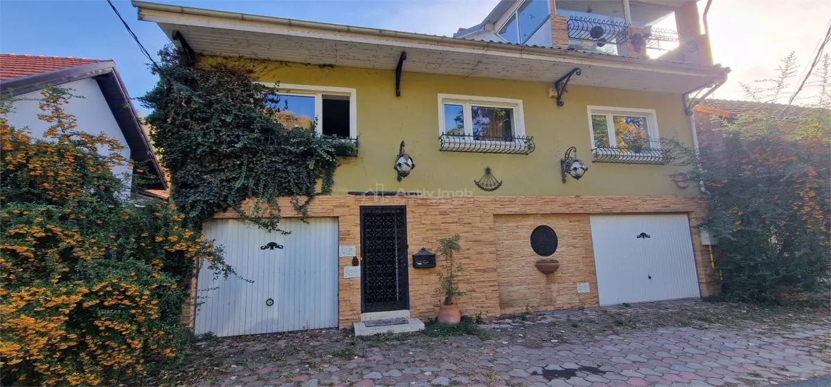 House / villa for sale 480 sqm in Bocsa - foto 25
