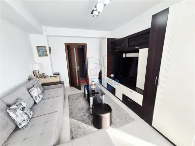 Spacious One-Bedroom Apartment for Sale in Valea Lupului - foto 3