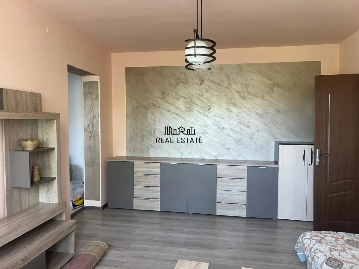 Apartament 3 camere Brad - foto 1