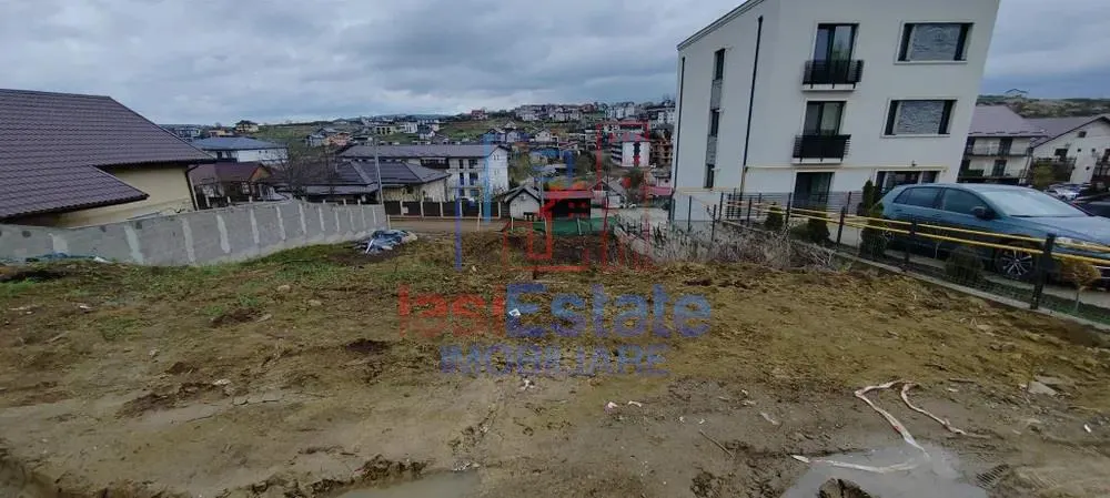 Calle Manastirii – Terreno 790 m² con Doble Acceso y Servicios Completos - foto 2