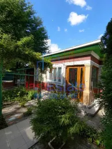 Outstanding Opportunity: Ground Floor Duplex-Type House, 99sqm, 250sqm Plot, 500m from Podu Ros - Iasi