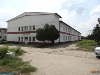 Naves Industriales P+1E en Alquiler en Arada, Entrada Principal - Arad