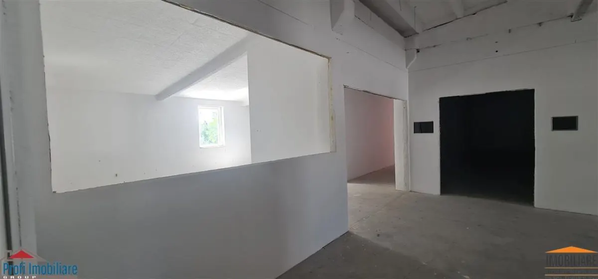 Espacio Comercial de 1.000 m², Primera Planta, Zona Aeropuerto - foto 11