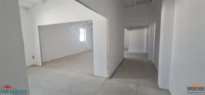 Espacio Comercial de 1.000 m², Primera Planta, Zona Aeropuerto - foto 15