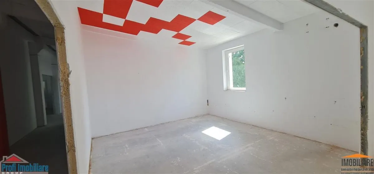 Espacio Comercial de 1.000 m², Primera Planta, Zona Aeropuerto - foto 18
