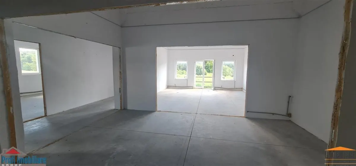 Espacio Comercial de 1.000 m², Primera Planta, Zona Aeropuerto - foto 5