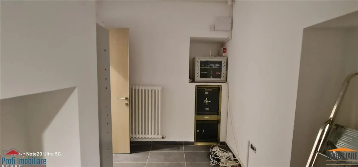 Spatiu comercial 192mp, F.S.12ml, zona Teatru, renovat - foto 12