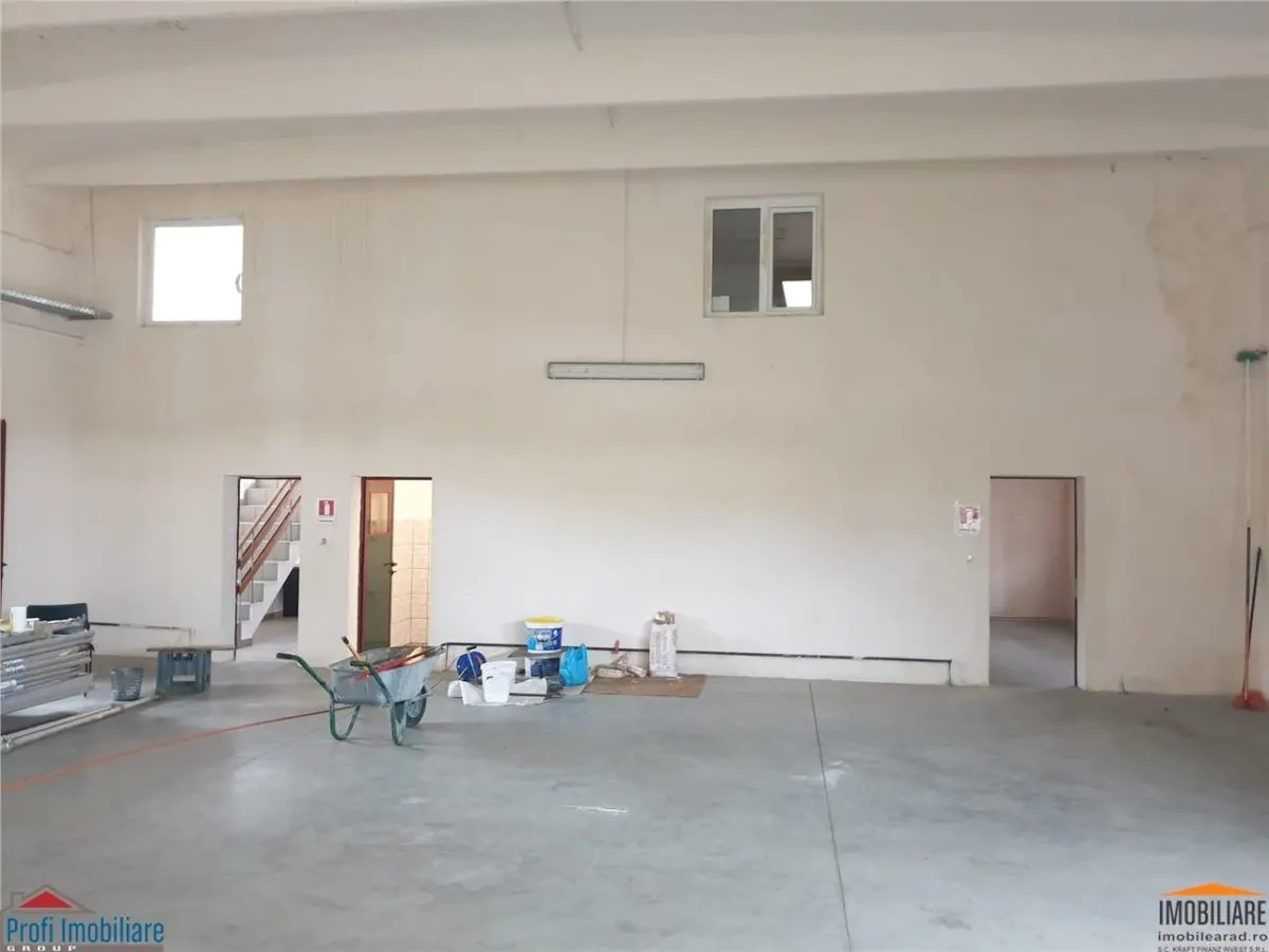 Nave Industrial en Alquiler cerca de A1 hacia Timișoara - foto 9