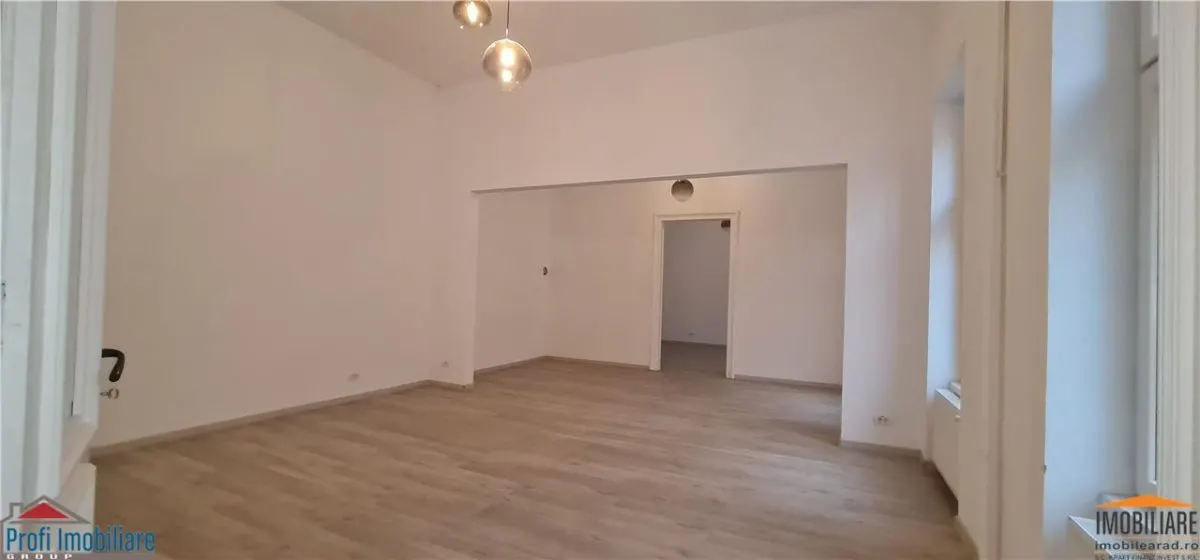 Spatiu 146mp pt. birouri, ultracentral vizavi de Primaria Arad - foto 11