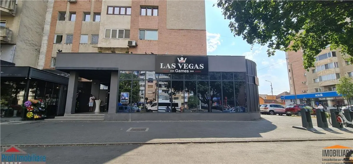 Spatiu in intersectie pe colt, Calea Aurel Vlaicu -Fortuna - foto 1