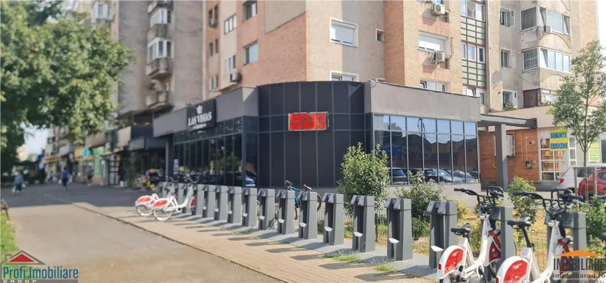 Spatiu in intersectie pe colt, Calea Aurel Vlaicu -Fortuna - foto 4