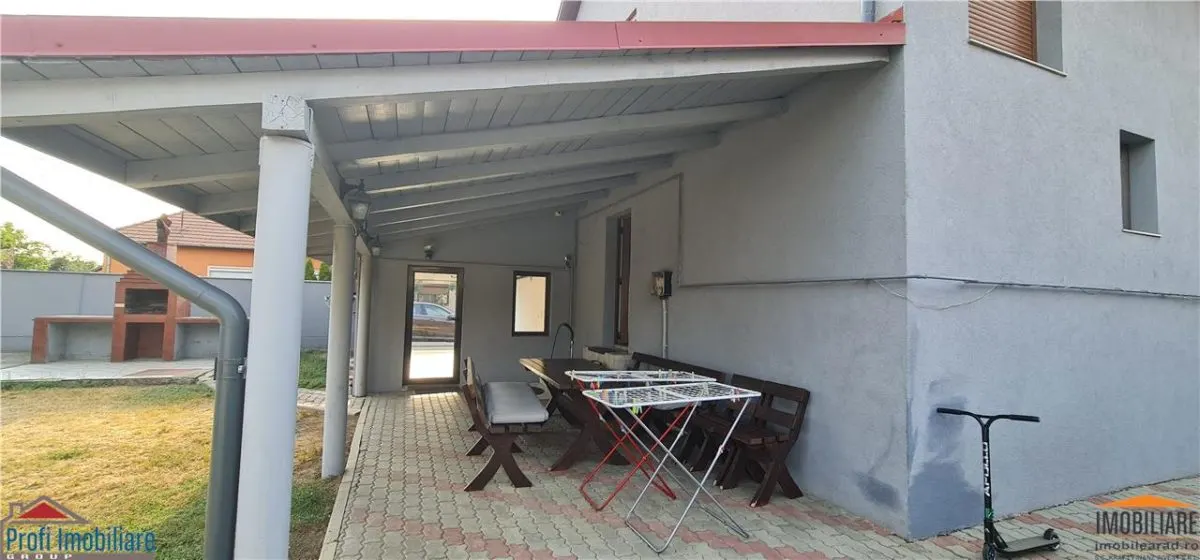Corner Villa P+M with Enclosed Garage in Bujac, Arad - foto 6