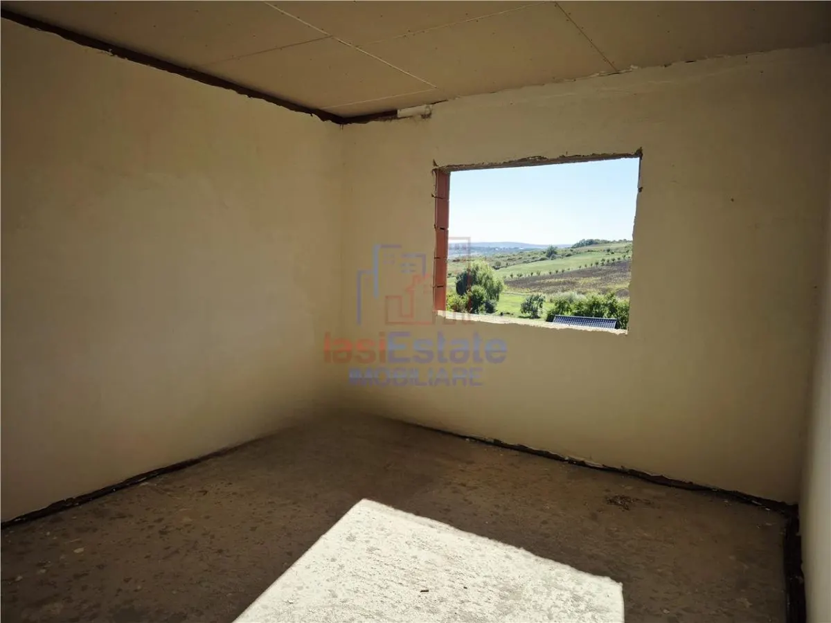 Casa individuala cu vedere frumoasa - foto 3