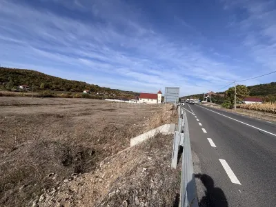 Teren intravilan 2763 mp Hidiselul de Jos - foto 2