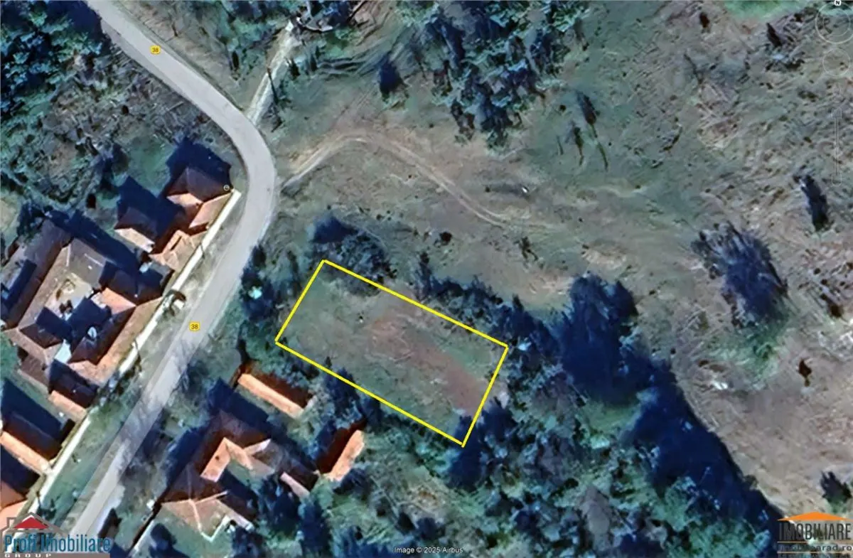 Teren intravilan 1080 mp in Gurahont, jud. Arad - foto 1
