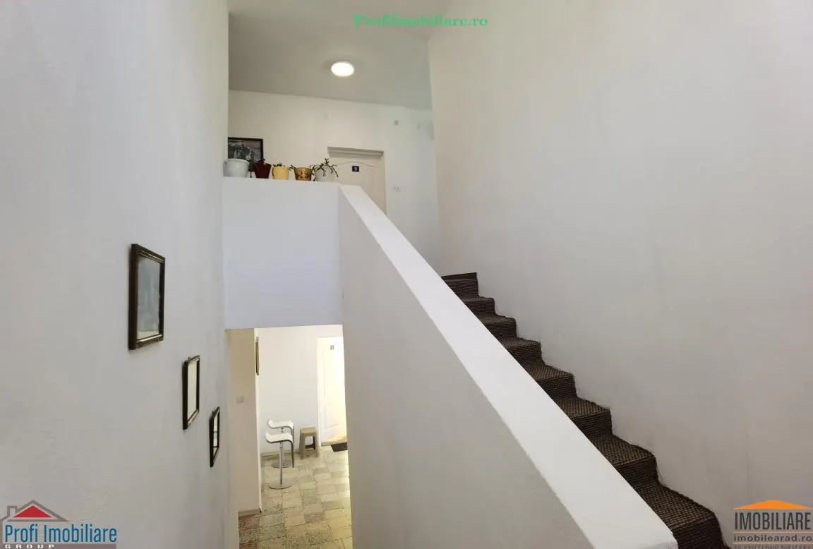 Pensiune in Paulis cu 20 de camere si teren 4.500 mp - jud. Arad - foto 6