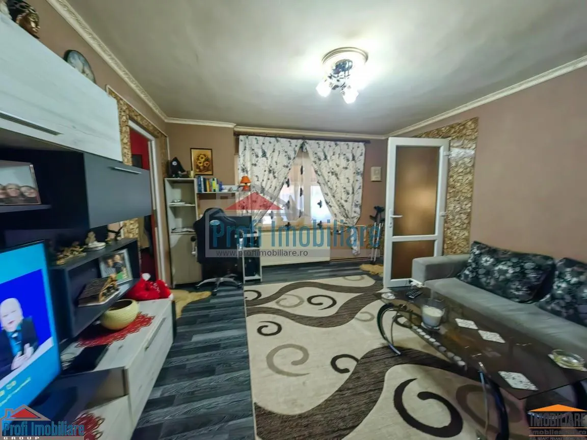 Casa de 102 mp cu gradina - ultracentral in Arad - foto 6