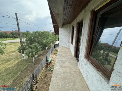 Casa noua cu 6 camere in SAGU la principala - jud. Arad - foto 6